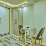 Galatagreenapplehotel